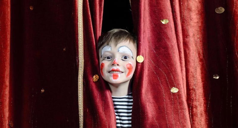 6 театральных профессий, которые могут заинтересовать детей